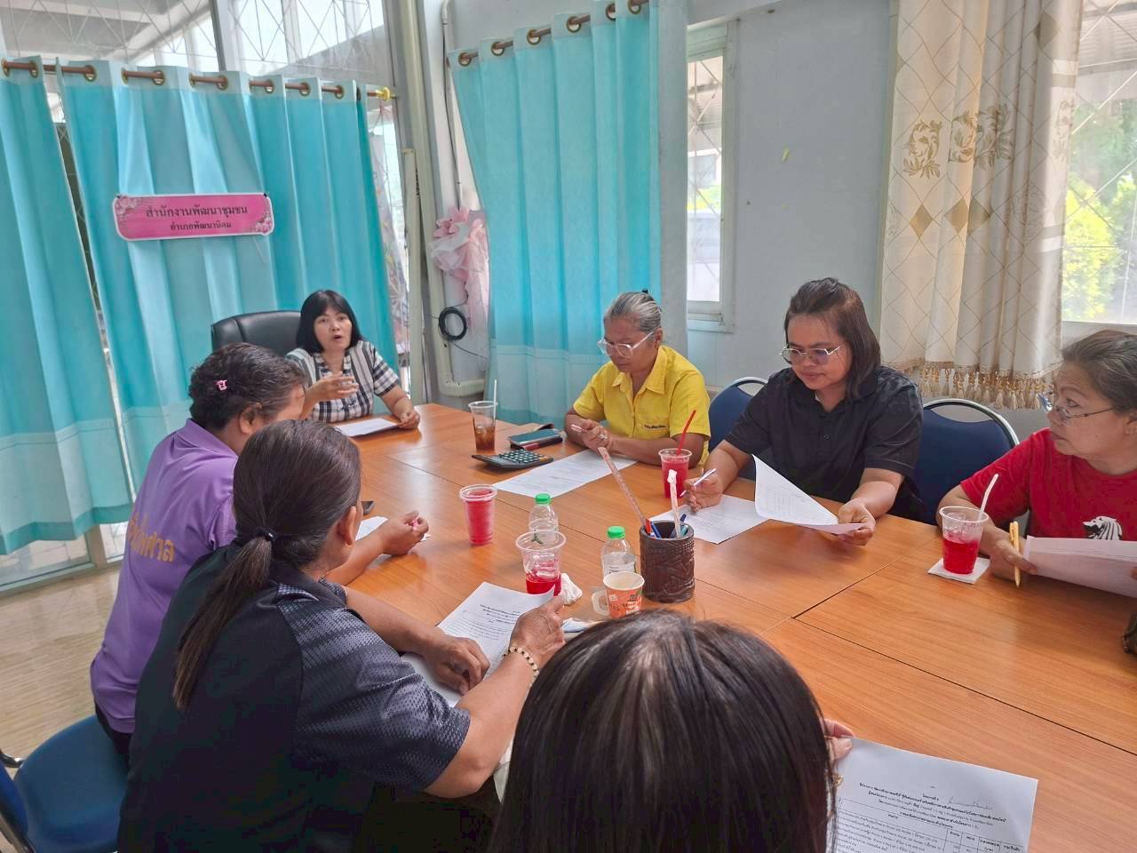 จัดประชุมคณะกรรมการพัฒนาสตรี เพื่อวางแผนการดำเนินงานโครงการ ที่ได้รับการสนับสนุนจากกองทุนพัฒนาบทบาทสตรีประเภท เงินอุดหนุน